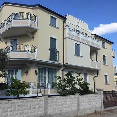 Magdalena *